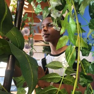 Meet your Posher, Rowan